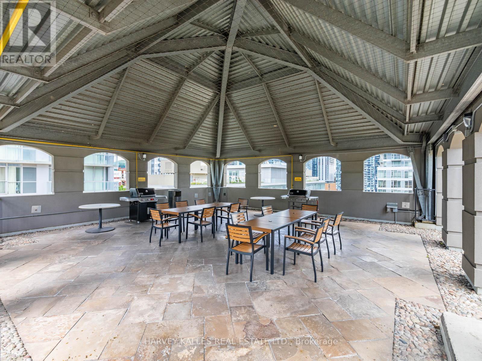 1309 - 140 Simcoe Street, Toronto, Ontario  M5H 4E9 - Photo 36 - C12547048