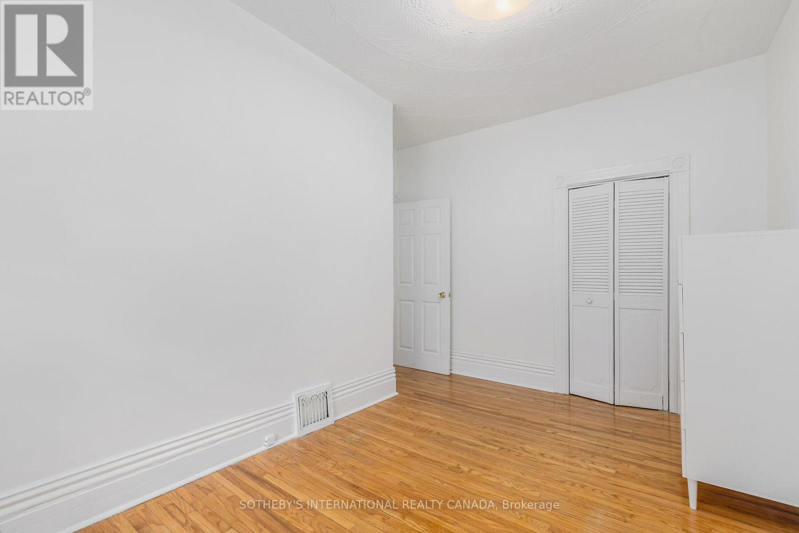 #2 - 115 Major Street, Toronto, Ontario M5S 2K9 - Photo 10 - C12547052