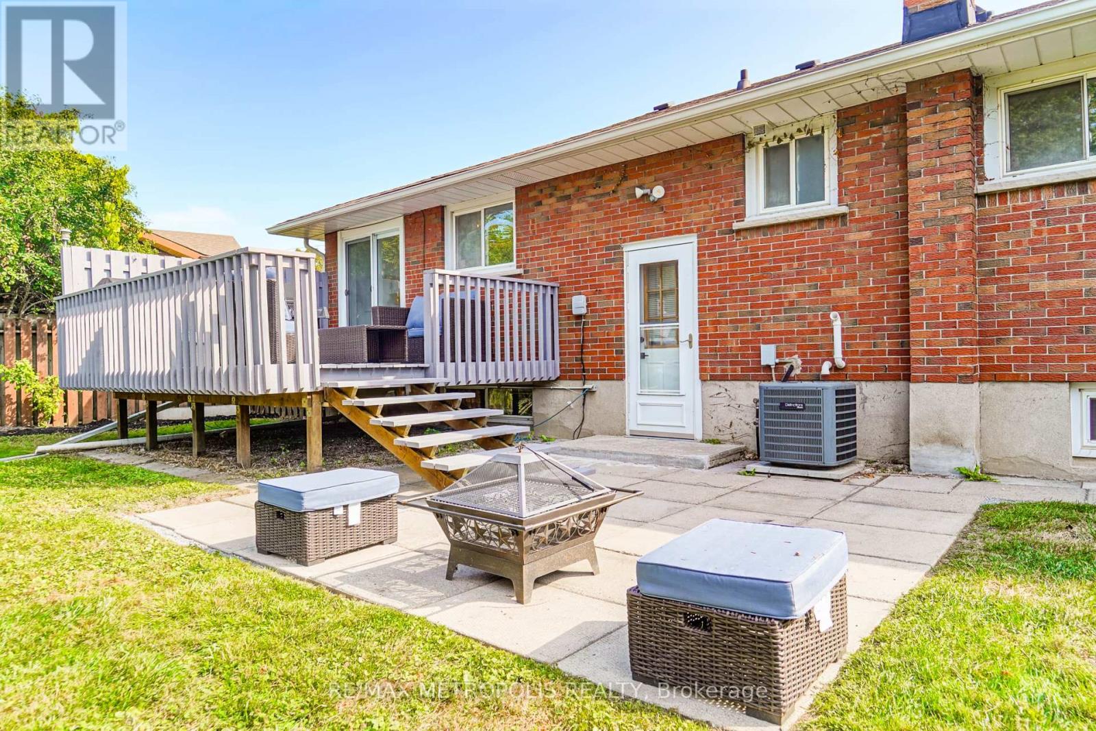 592 Carlyle Court, Oshawa, Ontario  L1H 6S2 - Photo 13 - E12500828