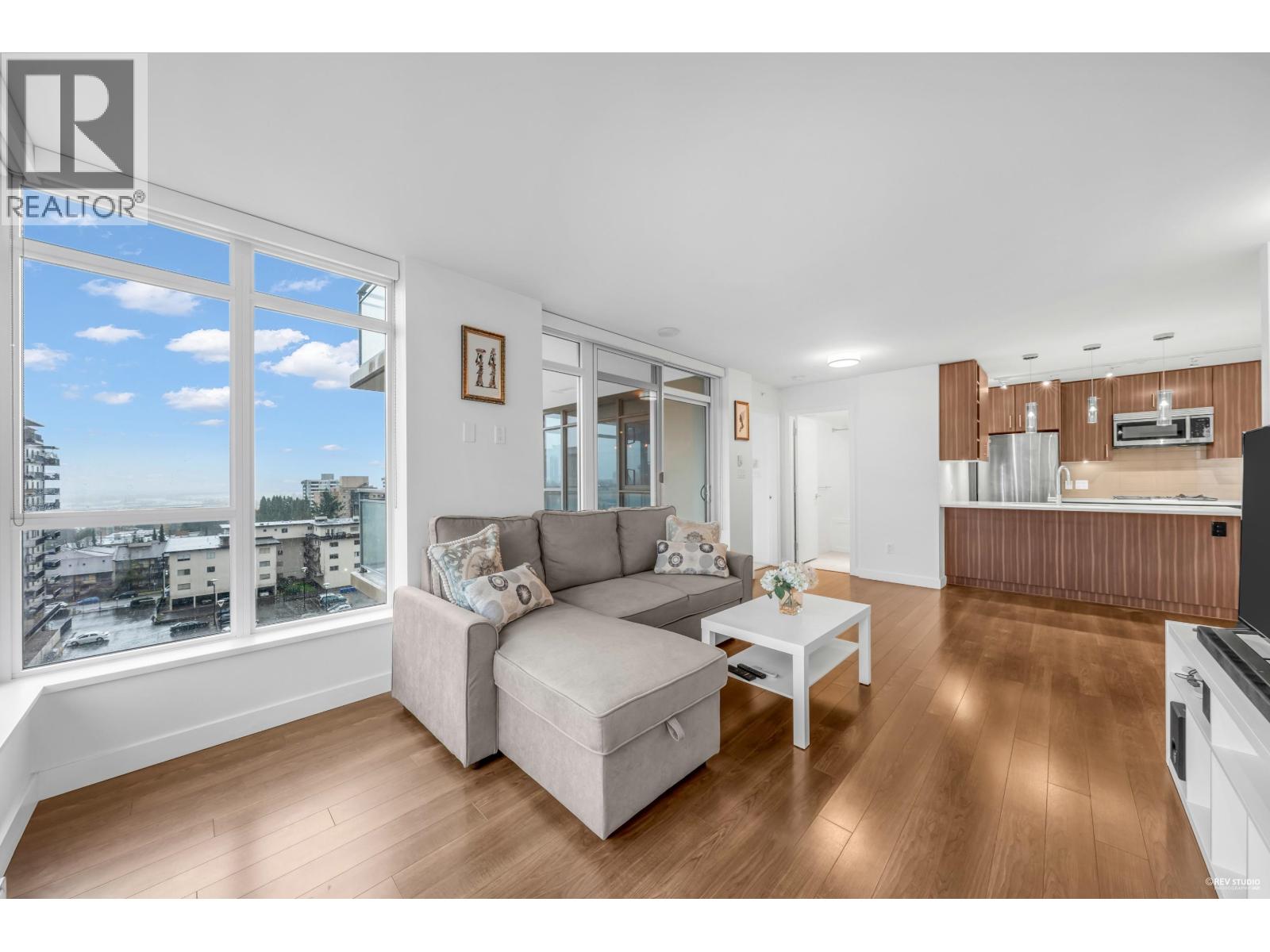 903 608 Belmont Street, New Westminster, British Columbia V3M 0G8 - Photo 3 - R3067338