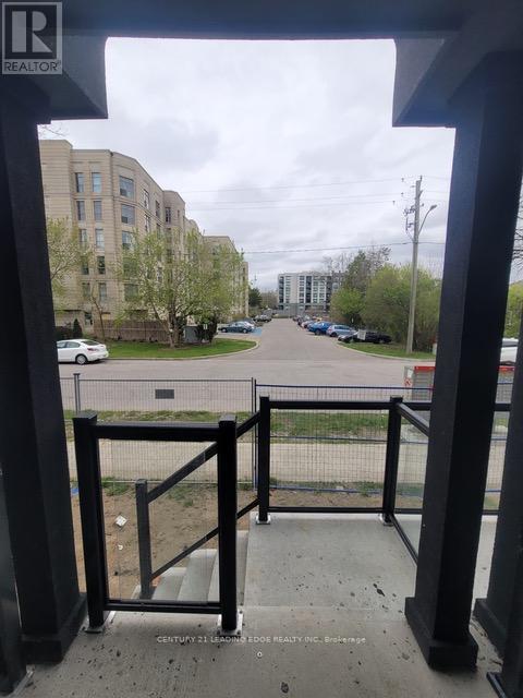 6 - 400 Mary Street, Whitby, Ontario L1N 2P8 - Photo 3 - E12547012