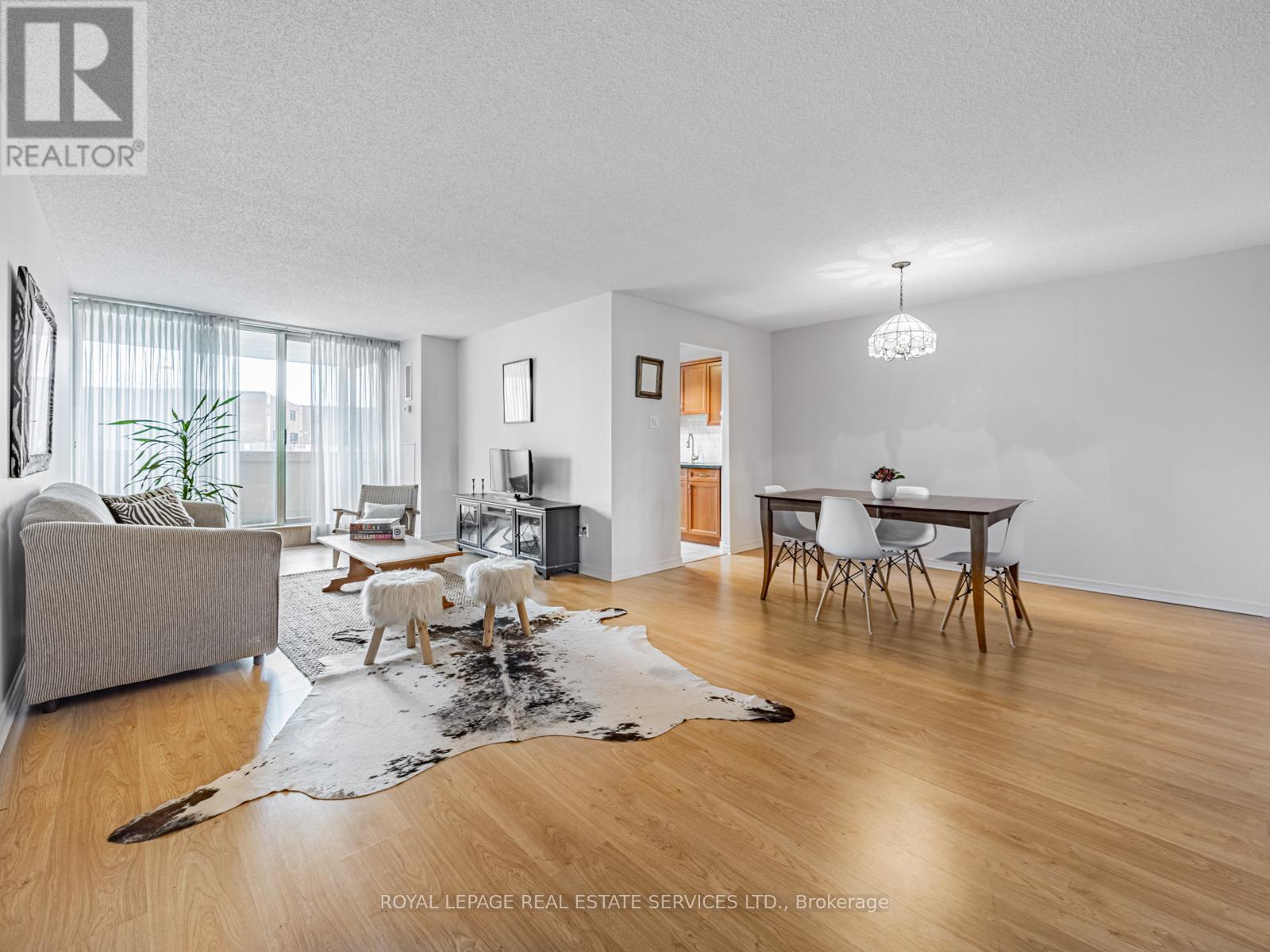 205 - 44 Falby Court, Ajax, Ontario  L1S 3L1 - Photo 2 - E12547042