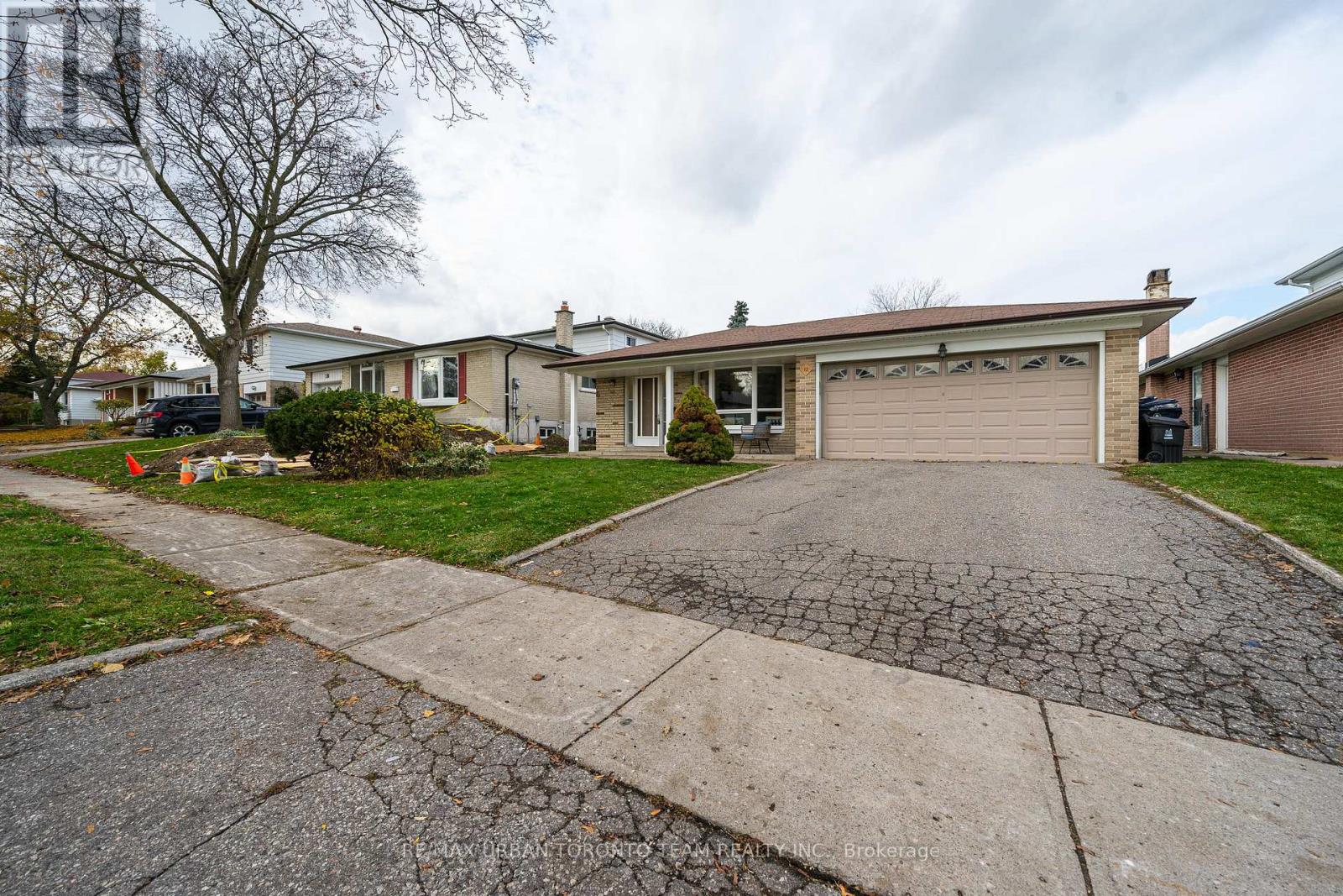 12 Wardencourt Drive, Toronto, Ontario  M1T 2H3 - Photo 45 - E12547106