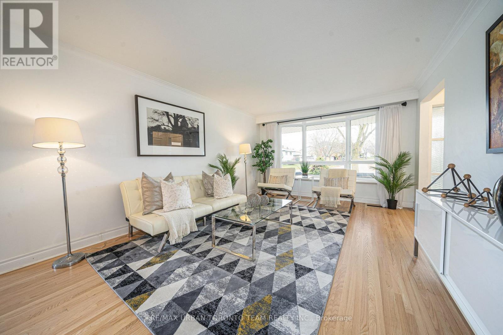 12 Wardencourt Drive, Toronto, Ontario  M1T 2H3 - Photo 5 - E12547106