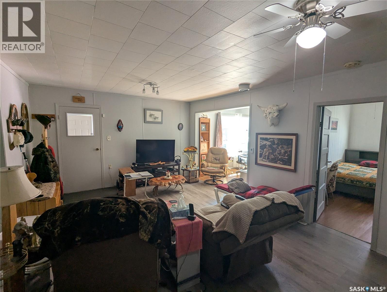 129 Lemieux Crescent, Leoville, Saskatchewan  S0J 1N0 - Photo 45 - SK024092