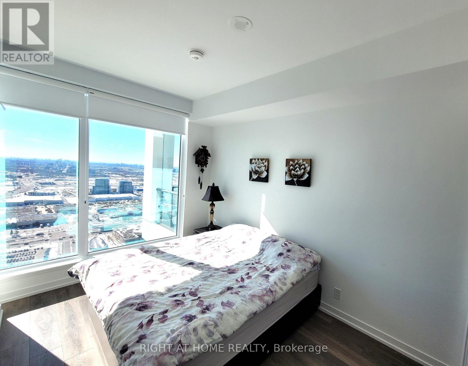 4706 - 950 Portage Parkway, Vaughan, Ontario L4K 0J7 - Photo 17 - N12546954