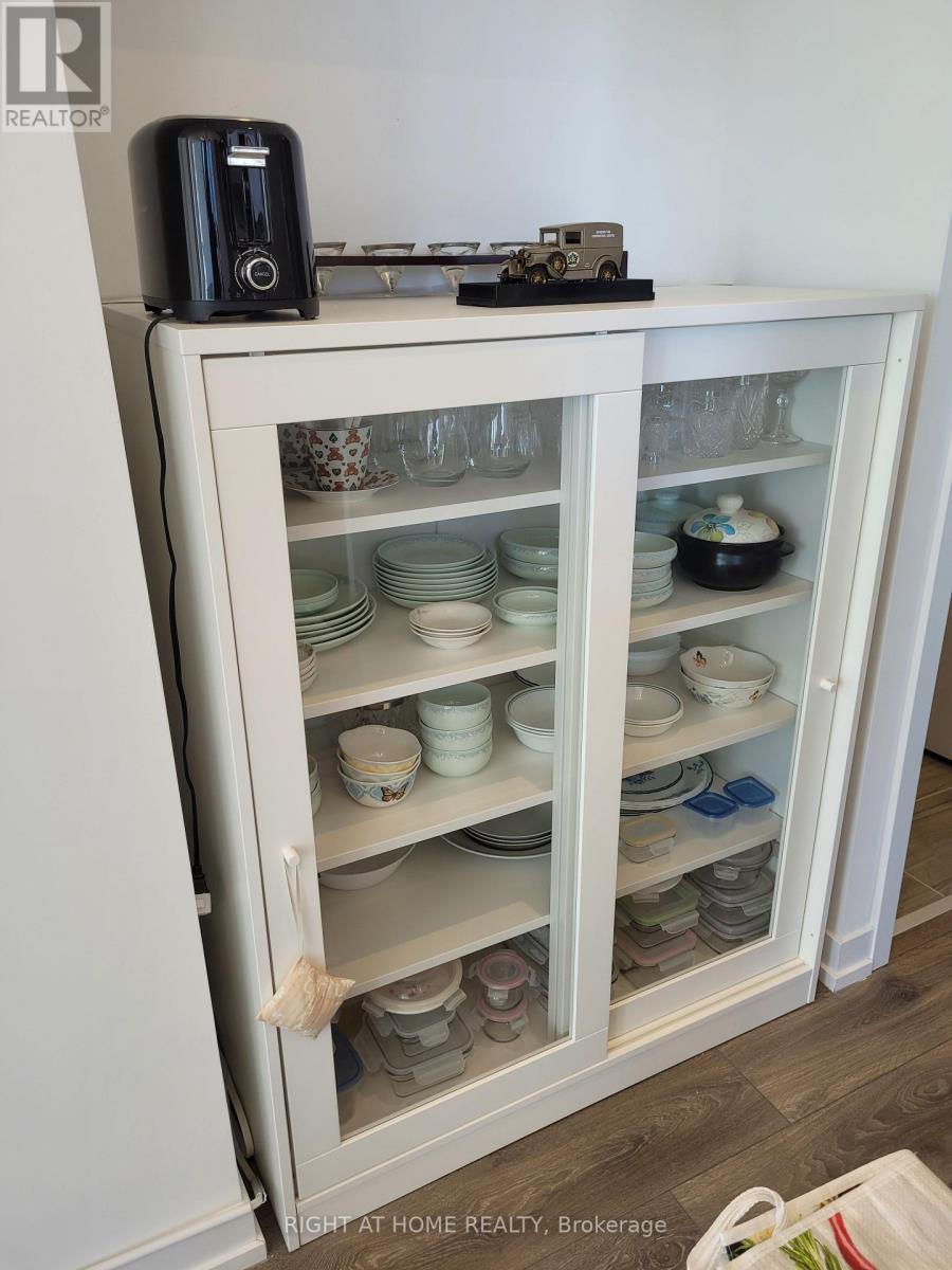 4706 - 950 Portage Parkway, Vaughan, Ontario L4K 0J7 - Photo 24 - N12546954