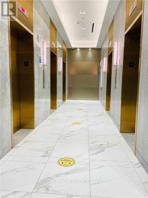 4706 - 950 Portage Parkway, Vaughan, Ontario L4K 0J7 - Photo 33 - N12546954