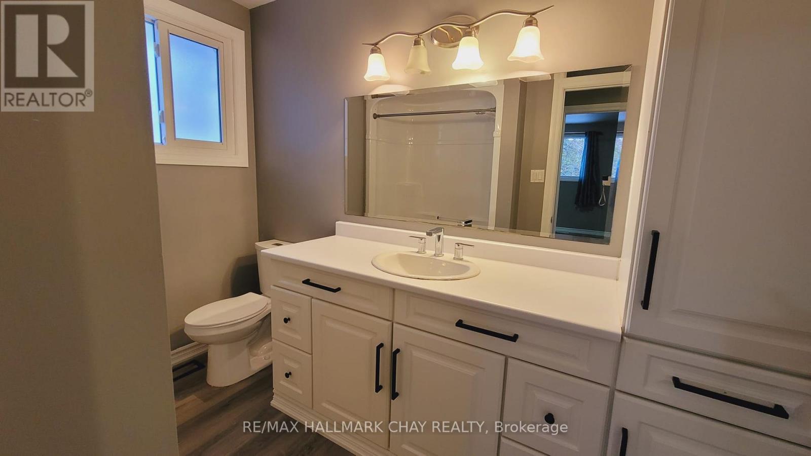 39 Bernick Drive, Barrie, Ontario  L4M 5C1 - Photo 16 - S12546978