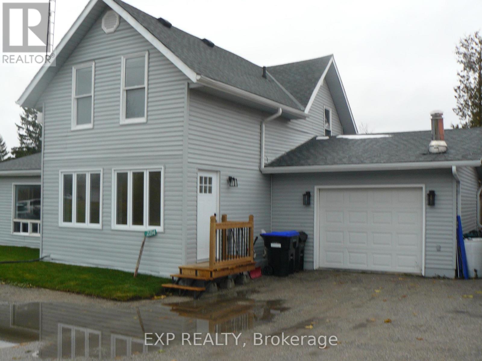 2214 Concession 10 Road, Ramara, Ontario  L0K 1B0 - Photo 2 - S12547096