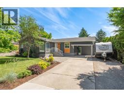 994 Tronson Drive, kelowna, British Columbia