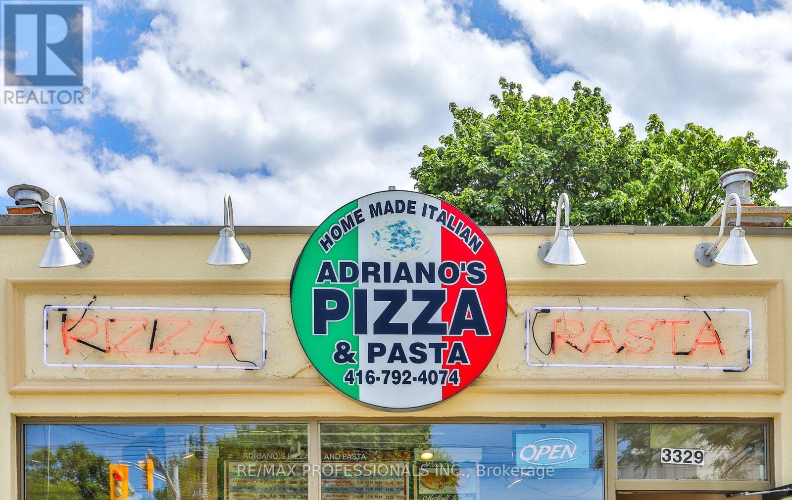 22 Fairfield Avenue, Toronto, Ontario  M8V 2H9 - Photo 13 - W12546984