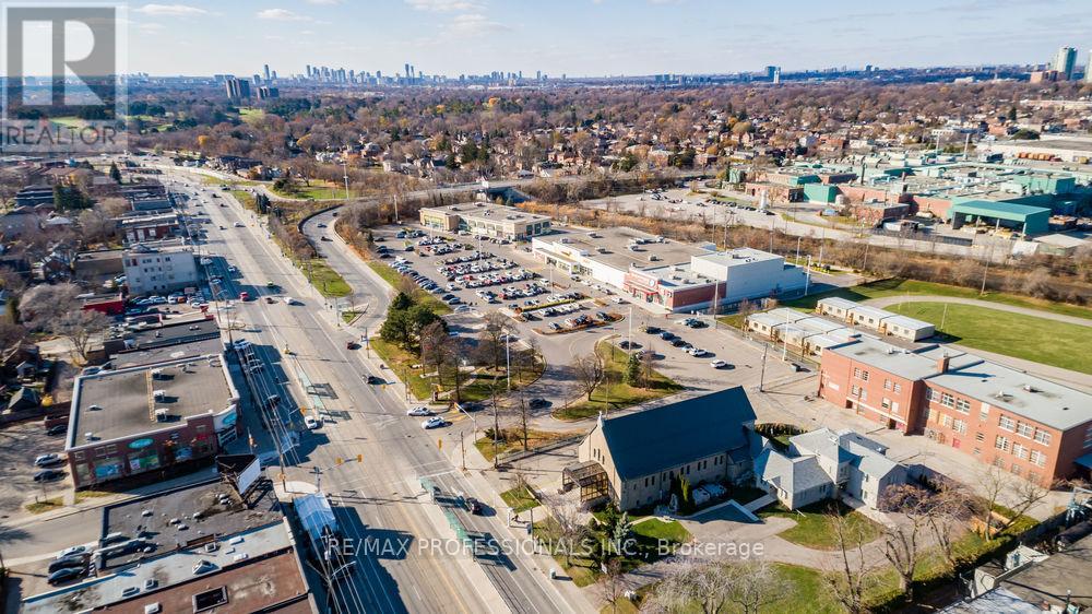 22 Fairfield Avenue, Toronto, Ontario  M8V 2H9 - Photo 20 - W12546984