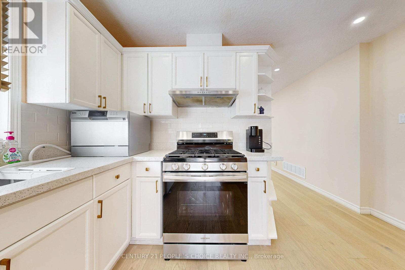 19 Mckitrick Drive, Orangeville, Ontario  L9W 5C2 - Photo 13 - W12547022