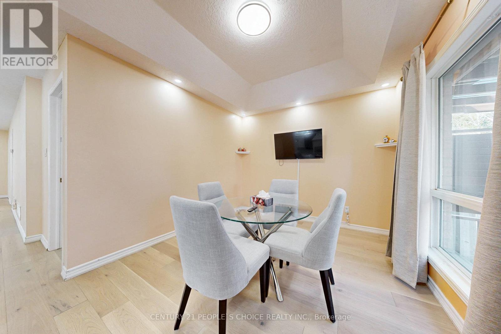 19 Mckitrick Drive, Orangeville, Ontario  L9W 5C2 - Photo 19 - W12547022