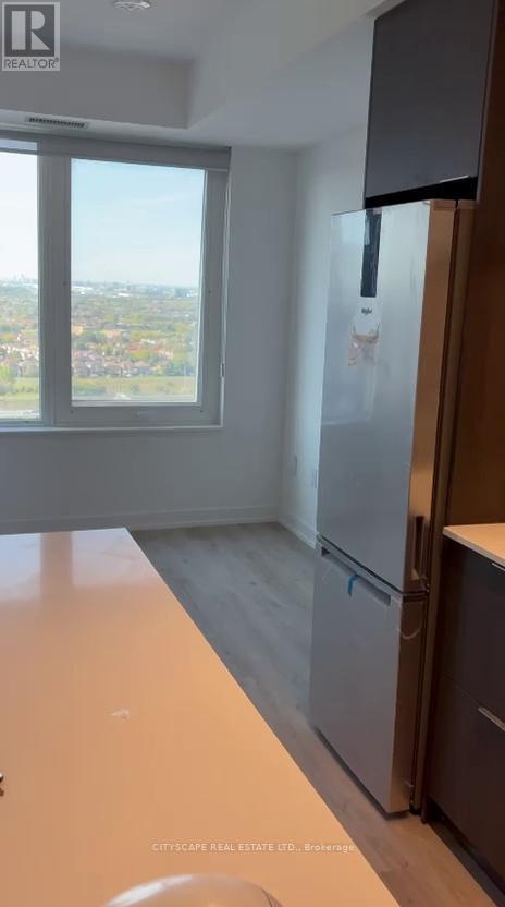 2101 - 395 Square One Drive, Mississauga, Ontario  L5B 0P6 - Photo 4 - W12547036