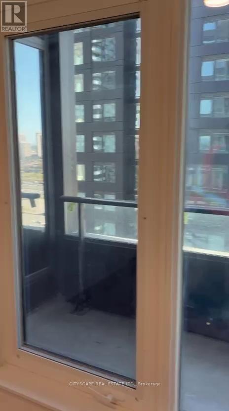 2101 - 395 Square One Drive, Mississauga, Ontario  L5B 0P6 - Photo 8 - W12547036