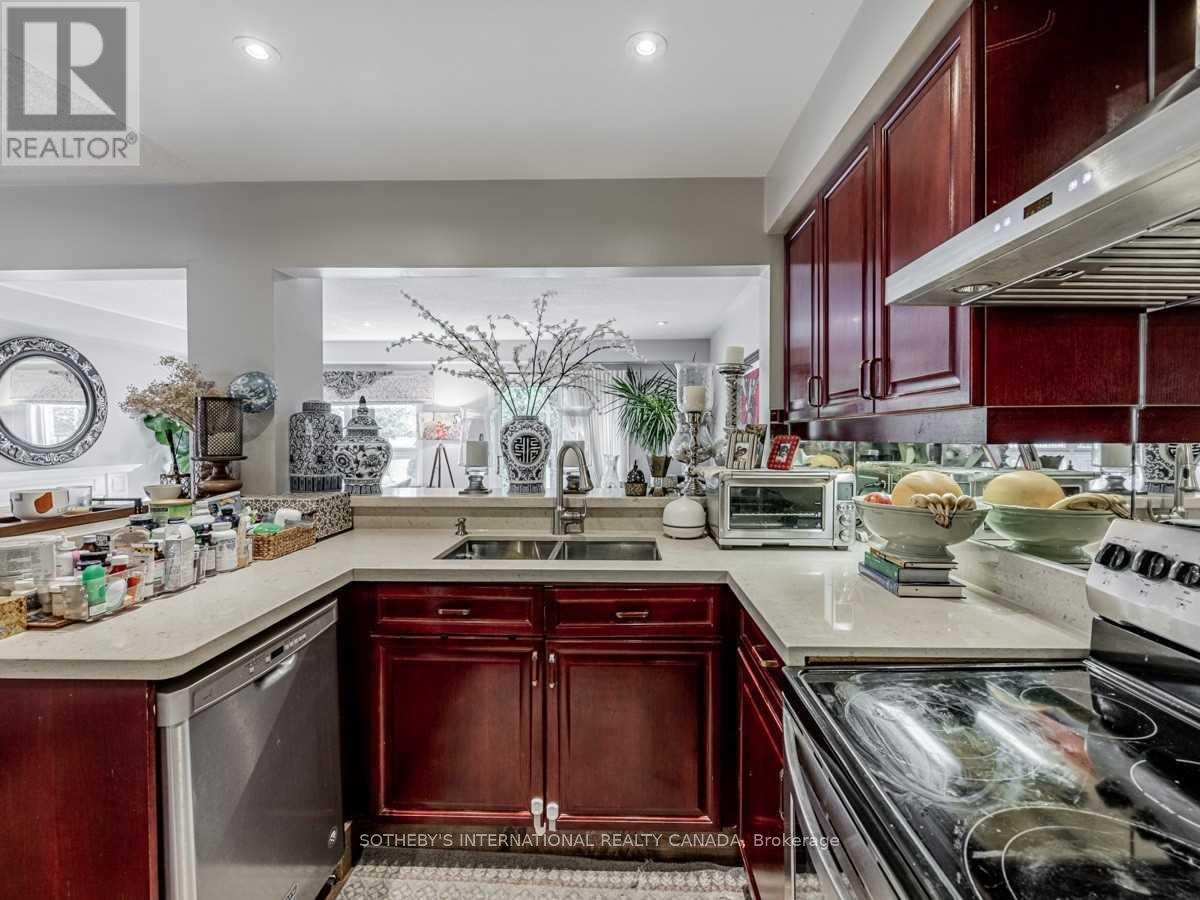 97 - 5230 Glen Erin Drive, Mississauga, Ontario  L5M 5Z7 - Photo 15 - W12547040