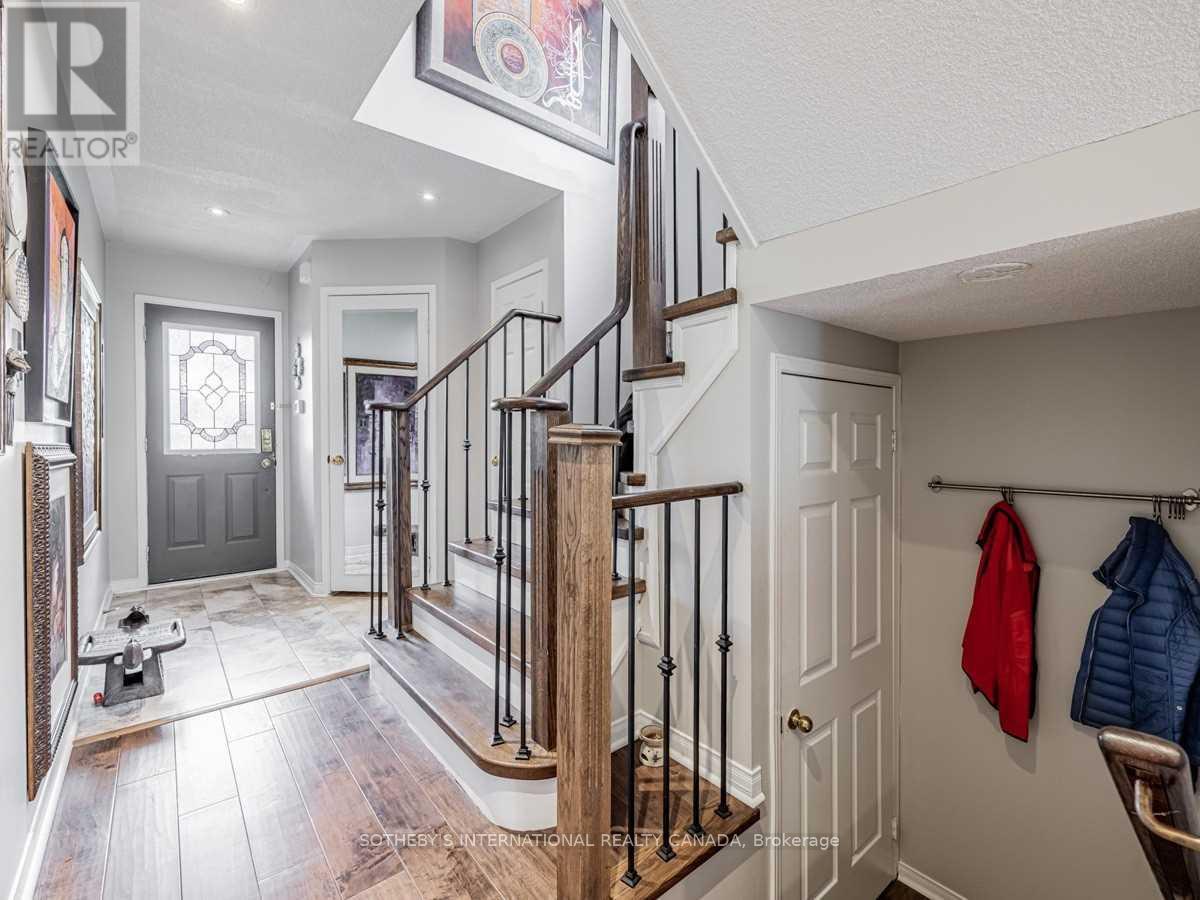 97 - 5230 Glen Erin Drive, Mississauga, Ontario  L5M 5Z7 - Photo 5 - W12547040