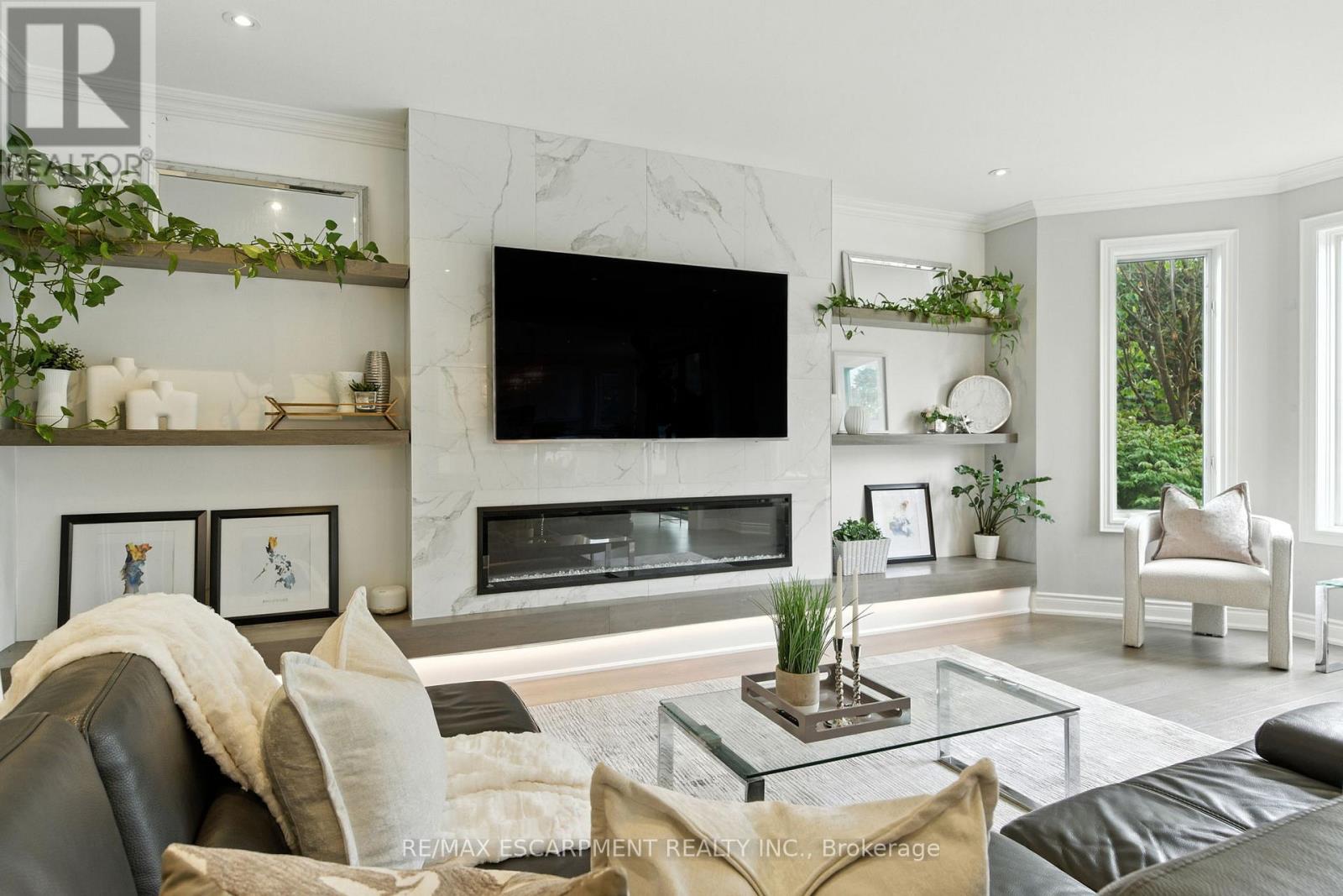 691 Merlot Court, Mississauga, Ontario  L5H 4M4 - Photo 18 - W12547044