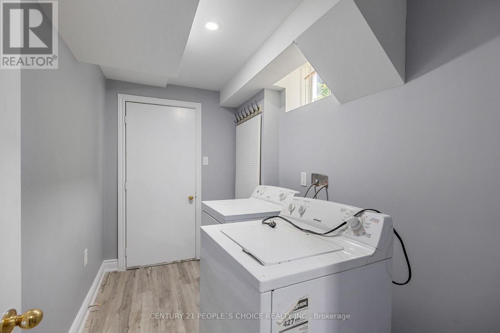 Bsmt - 32 Frenchpark Circle, Brampton, Ontario  L6X 0Y6 - Photo 10 - W12547064