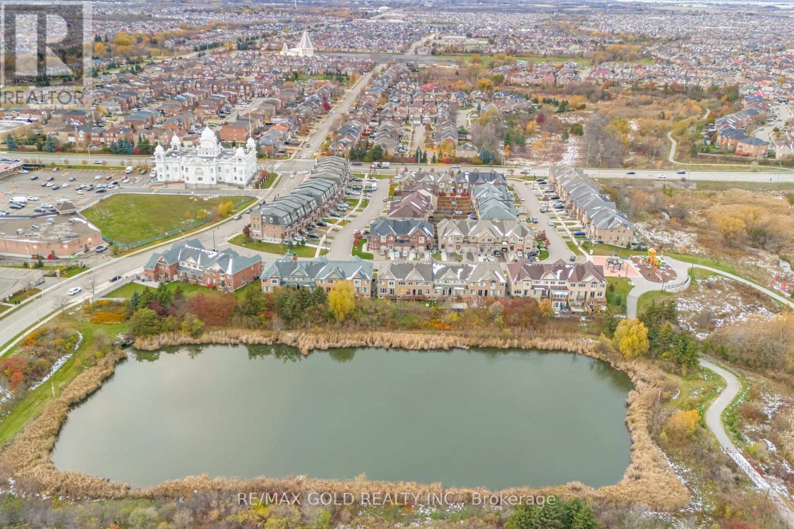 26 Davenfield Circle, Brampton, Ontario  L6P 2P7 - Photo 20 - W12547066