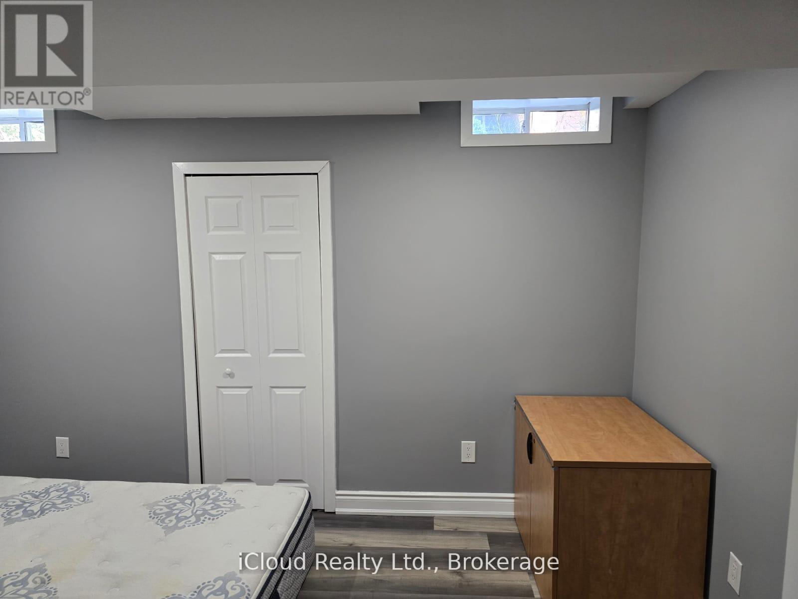 Bsmt - 3856 Passway Road, Mississauga, Ontario  L5N 8N8 - Photo 7 - W12547082