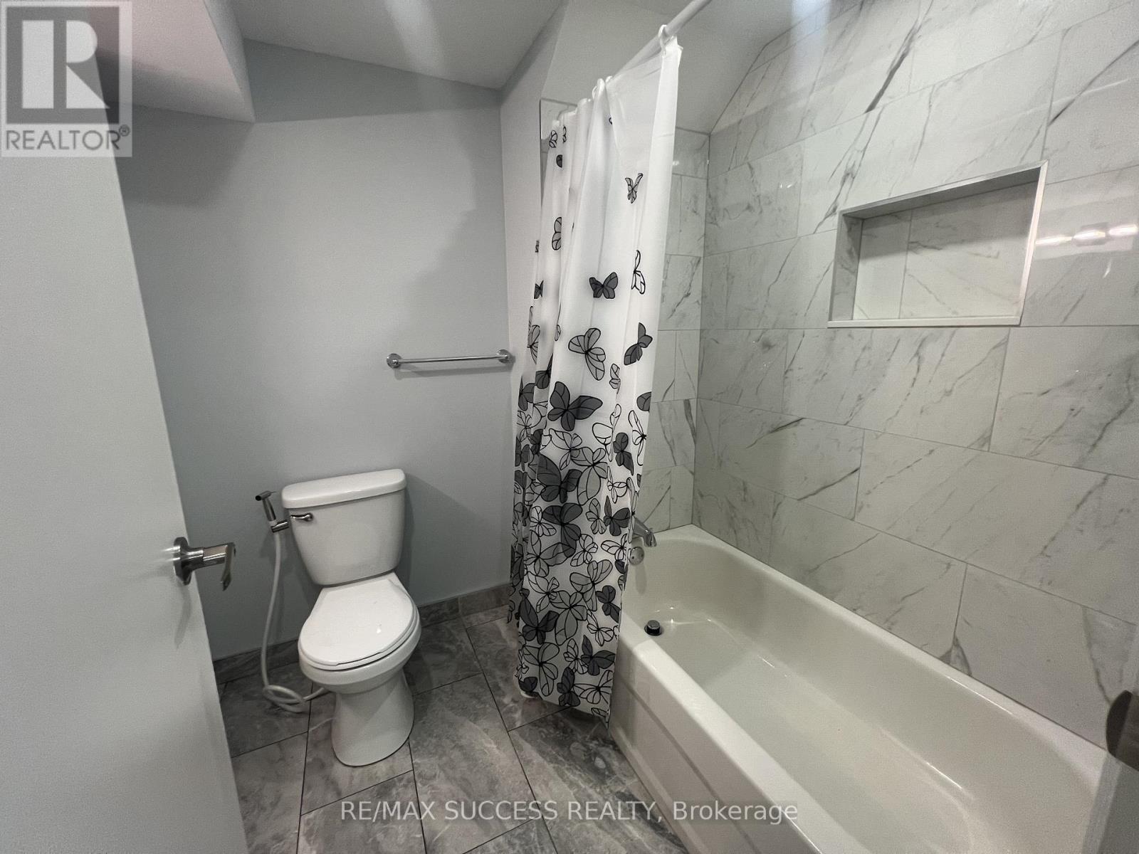 Basement - 65 Olivia Marie Road, Brampton, Ontario  L6Y 0M4 - Photo 18 - W12547086