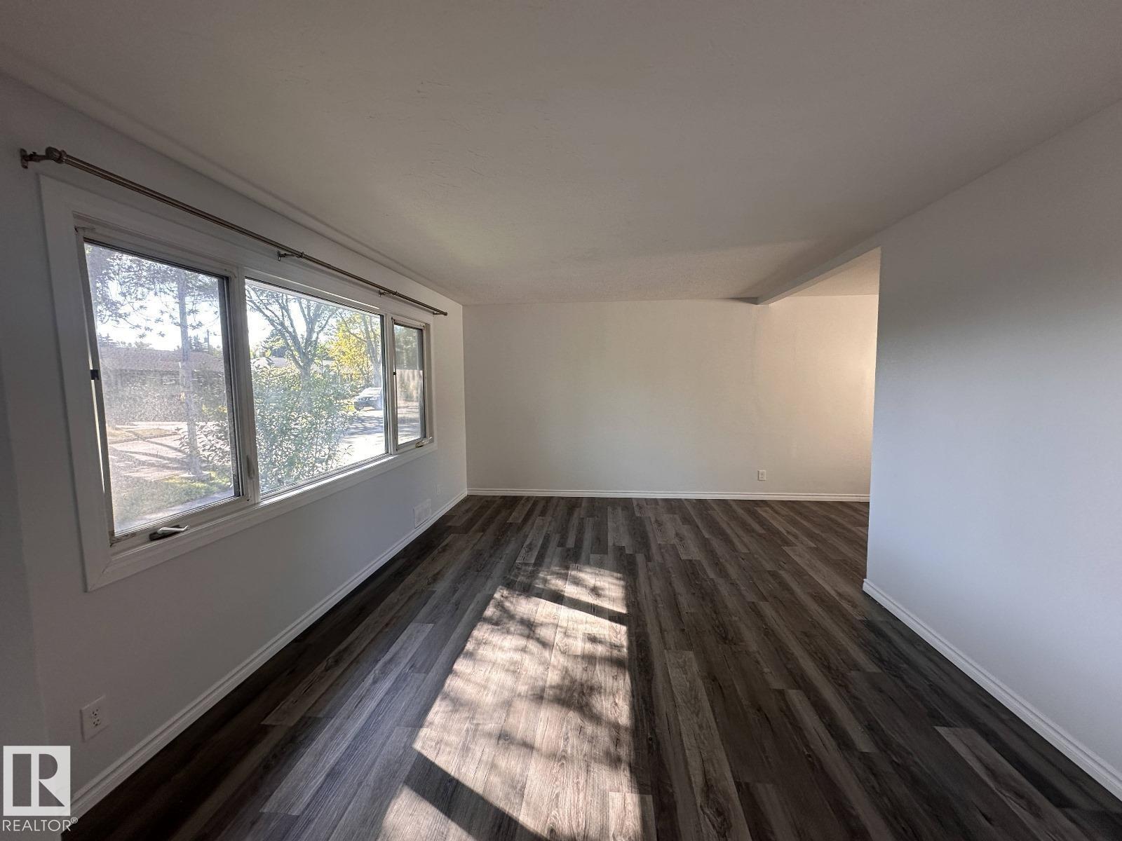 7504 77 Av Nw, Edmonton, Alberta  T6C 0K5 - Photo 7 - E4459117