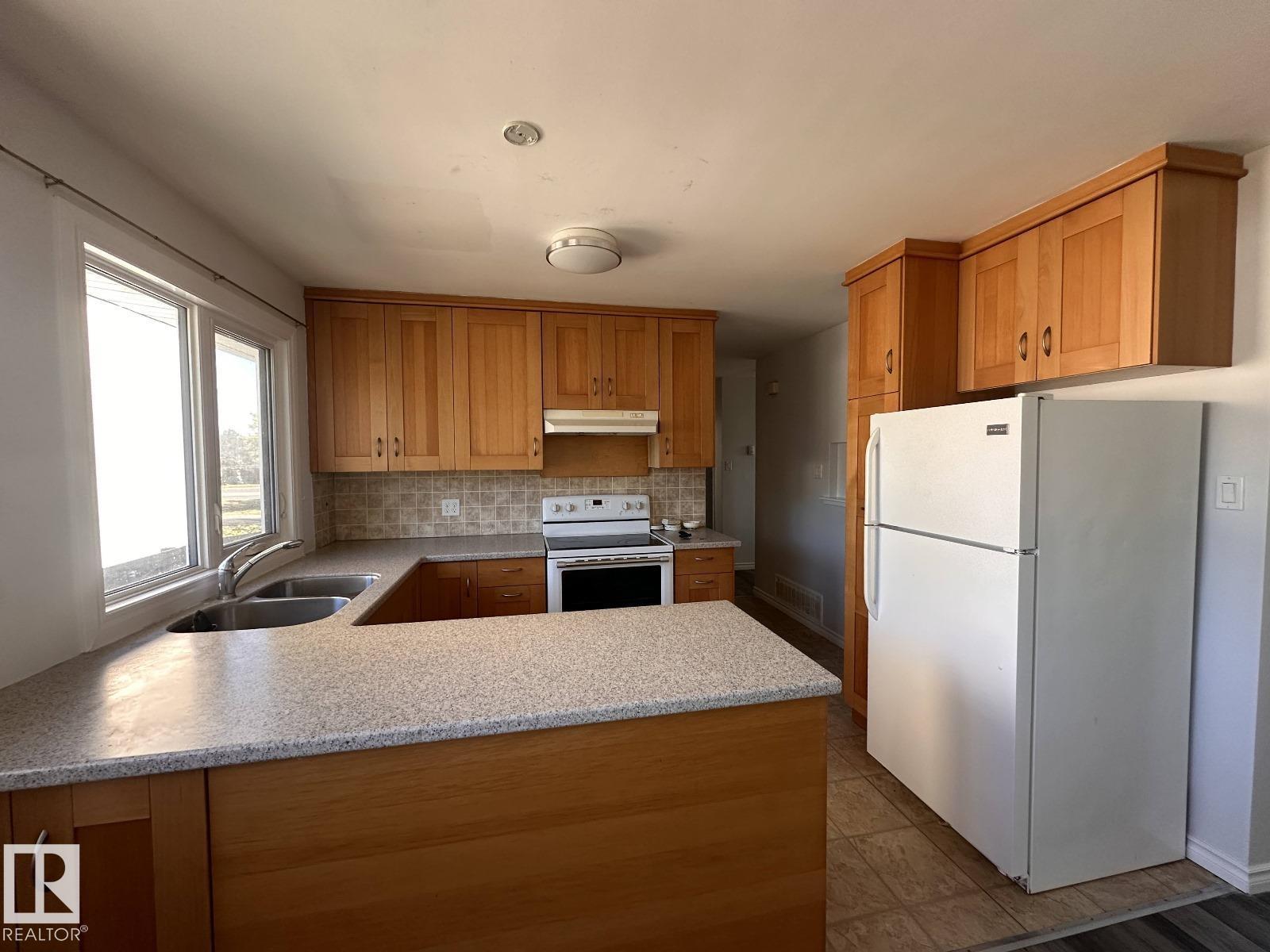 7504 77 Av Nw, Edmonton, Alberta  T6C 0K5 - Photo 4 - E4459117