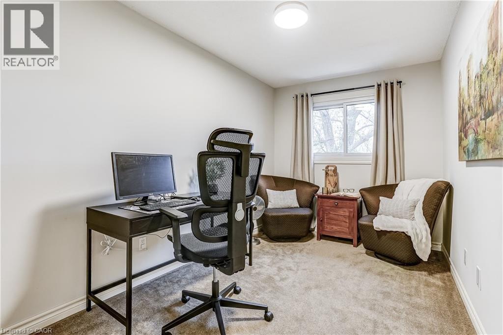 9 Aspen Court, Waterdown, Ontario L8B 0A7 - Photo 22 - 40788356