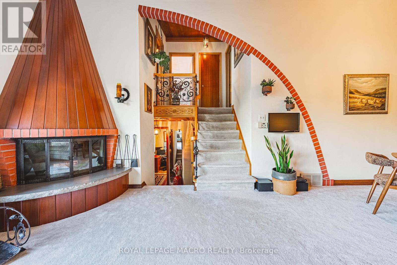 36 Maple Drive, Hamilton, Ontario  L8G 3C2 - Photo 15 - X12546930