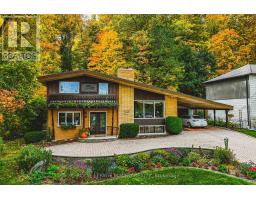 36 MAPLE DRIVE, Hamilton, Ontario