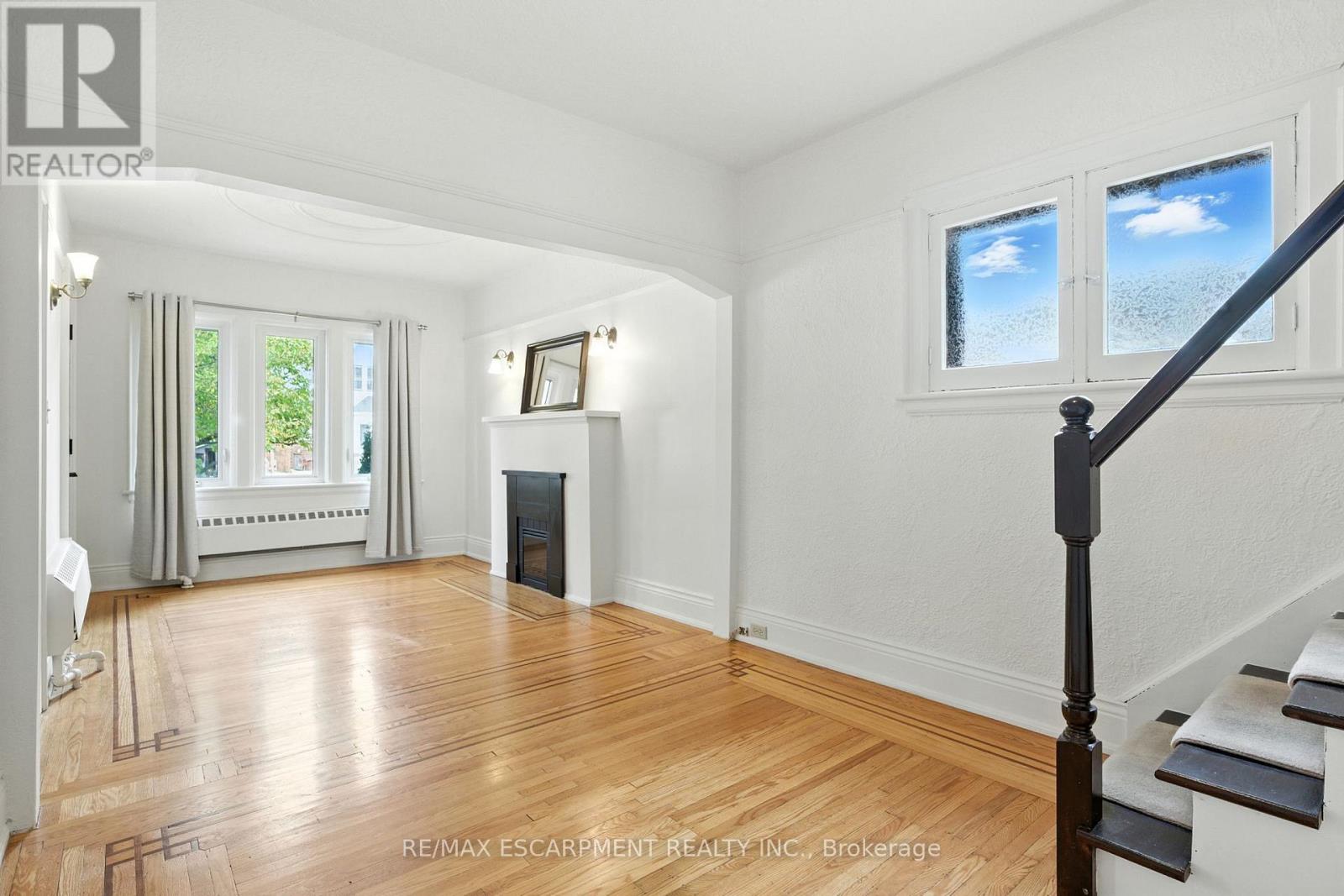 57 Highcliffe Avenue, Hamilton, Ontario  L9A 3L3 - Photo 15 - X12546986