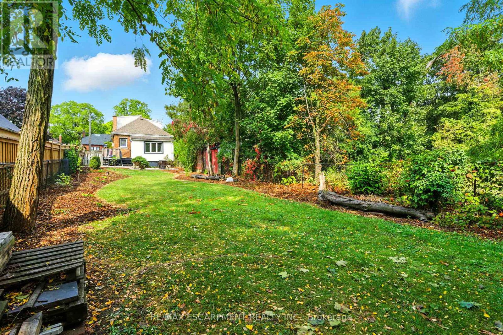 57 Highcliffe Avenue, Hamilton, Ontario  L9A 3L3 - Photo 46 - X12546986