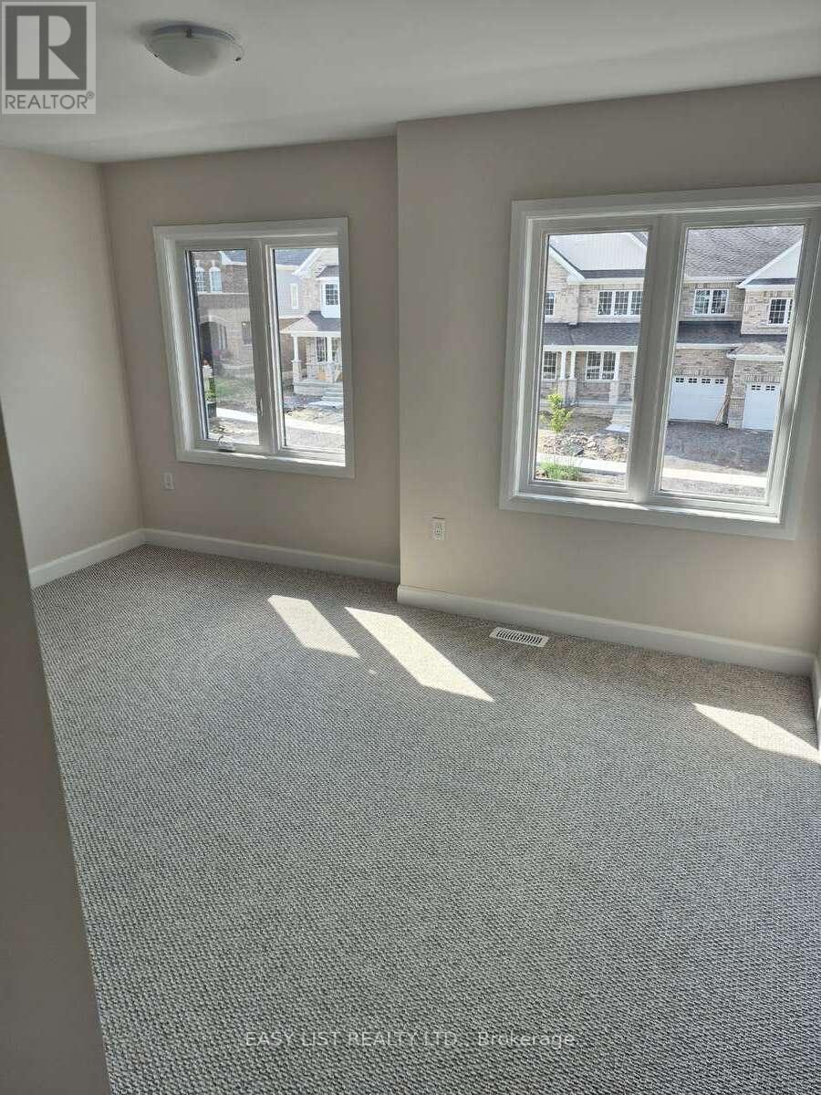 244 O'neil Street, Peterborough, Ontario  K9K 0H1 - Photo 5 - X12547030