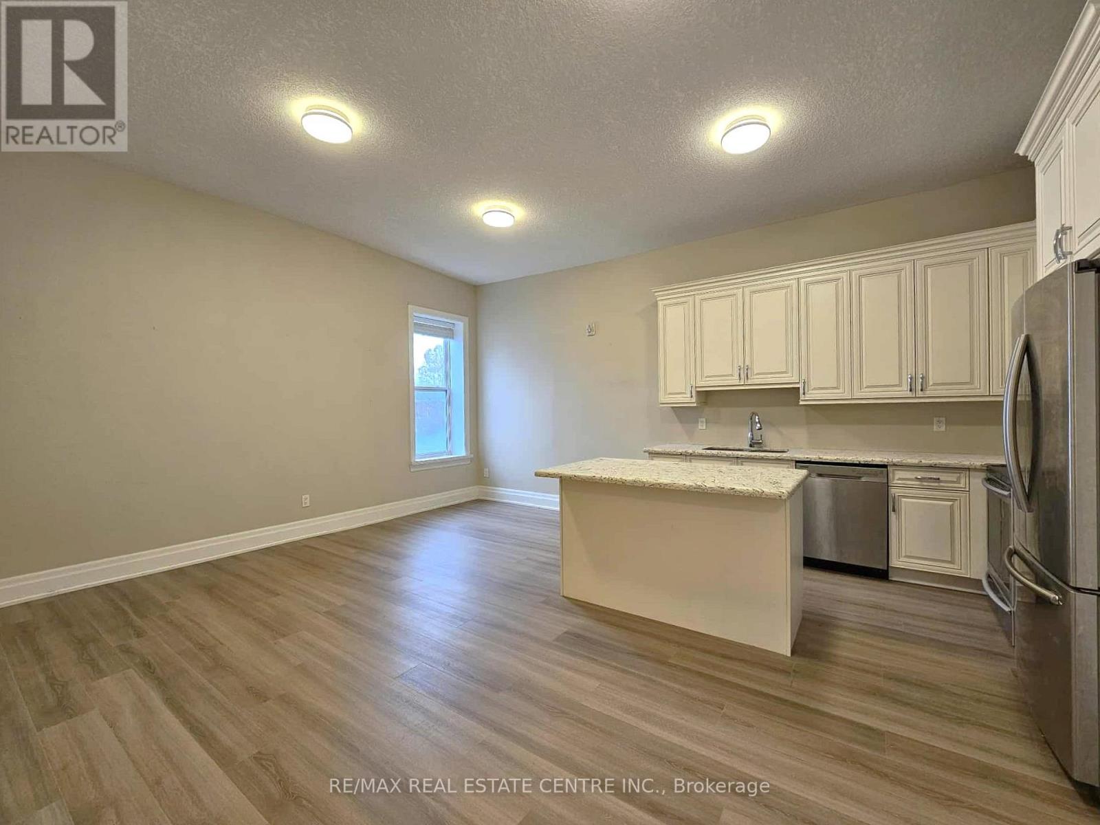 205 - 757 KING STREET E, Cambridge, Ontario