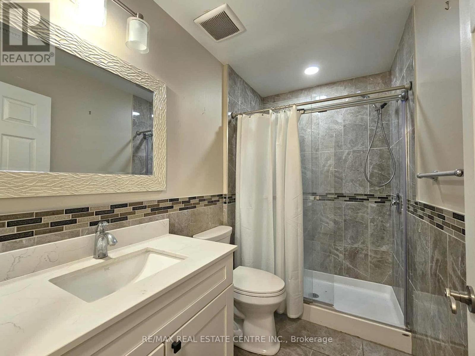 205 - 757 King Street E, Cambridge, Ontario  N3H 3N8 - Photo 11 - X12547054