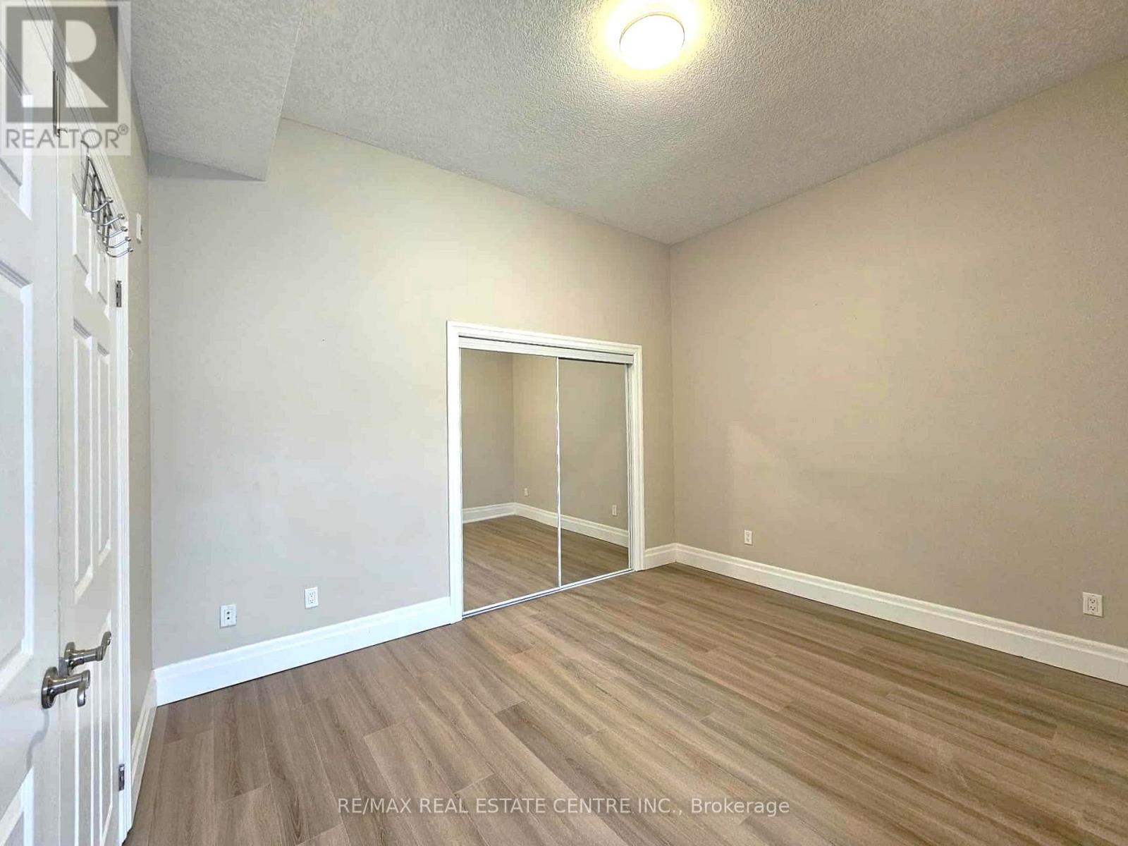 205 - 757 King Street E, Cambridge, Ontario  N3H 3N8 - Photo 8 - X12547054