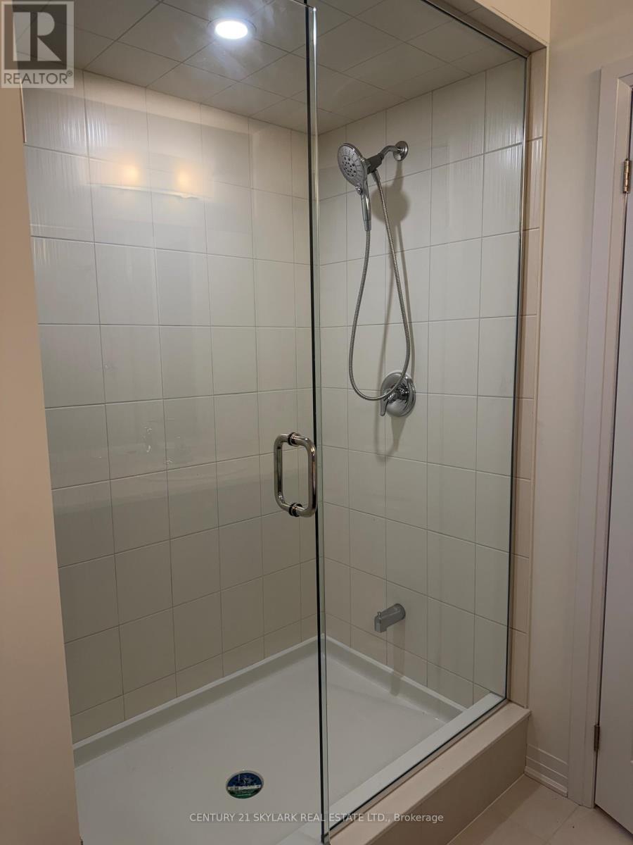 174 Aviron Crescent, Welland, Ontario  L3B 0M5 - Photo 15 - X12547098