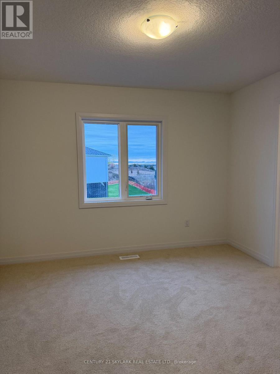 174 Aviron Crescent, Welland, Ontario  L3B 0M5 - Photo 16 - X12547098