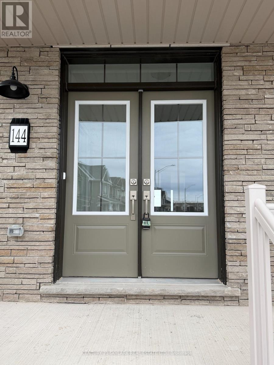 144 Aviron Crescent, Welland, Ontario  L3B 0M5 - Photo 4 - X12547100