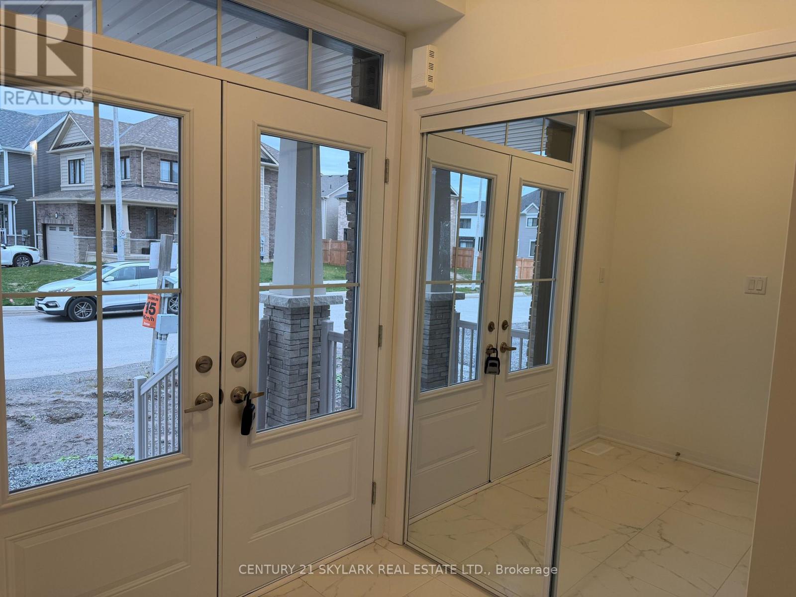 144 Aviron Crescent, Welland, Ontario  L3B 0M5 - Photo 7 - X12547100