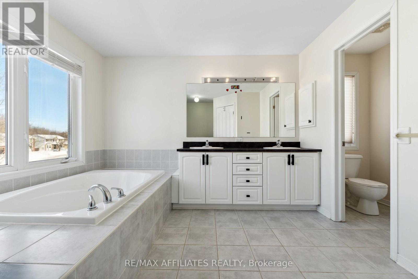 59 Baywood Drive, Ottawa, Ontario K2S 2H5 - Photo 26 - X12453075