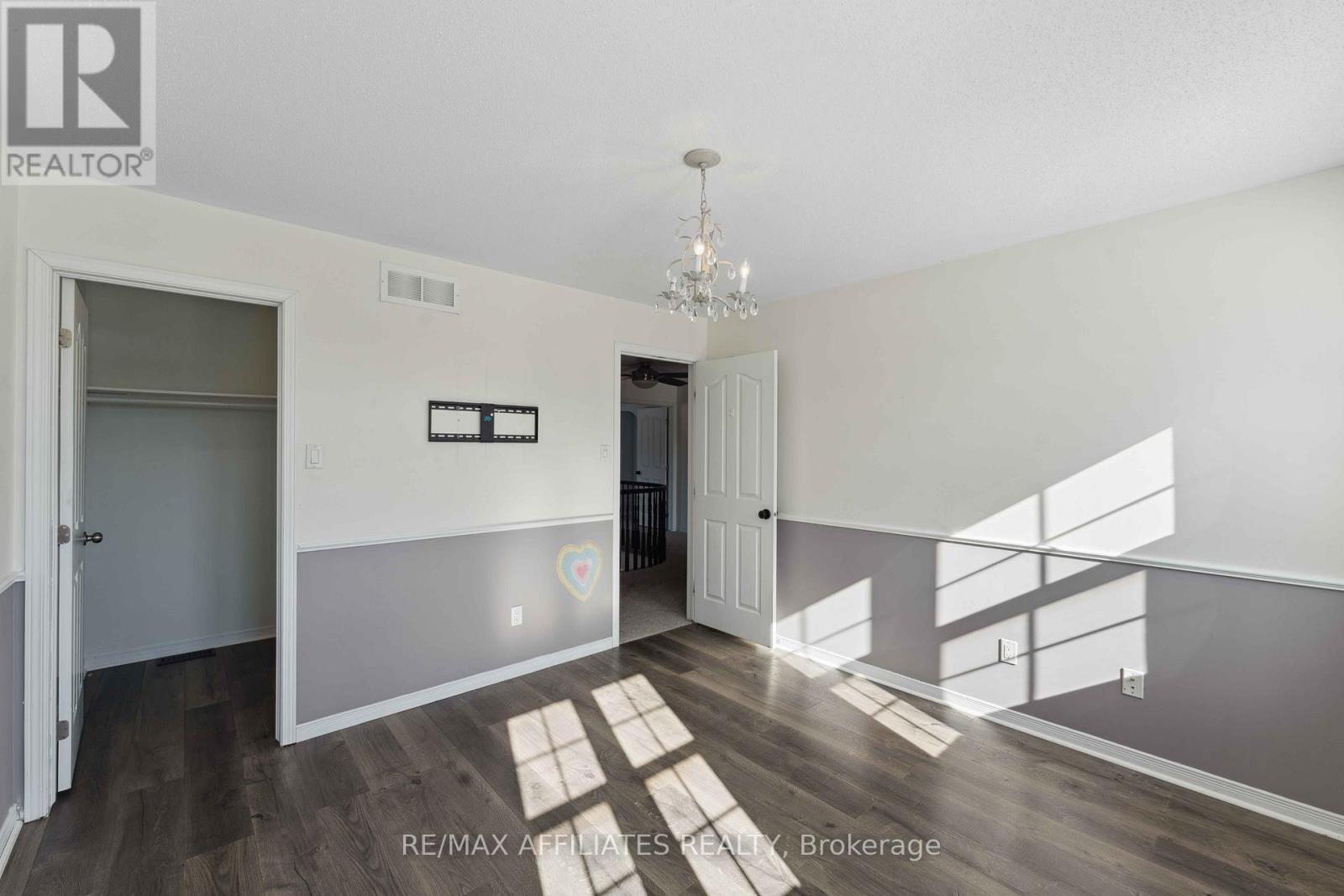 59 Baywood Drive, Ottawa, Ontario K2S 2H5 - Photo 35 - X12453075