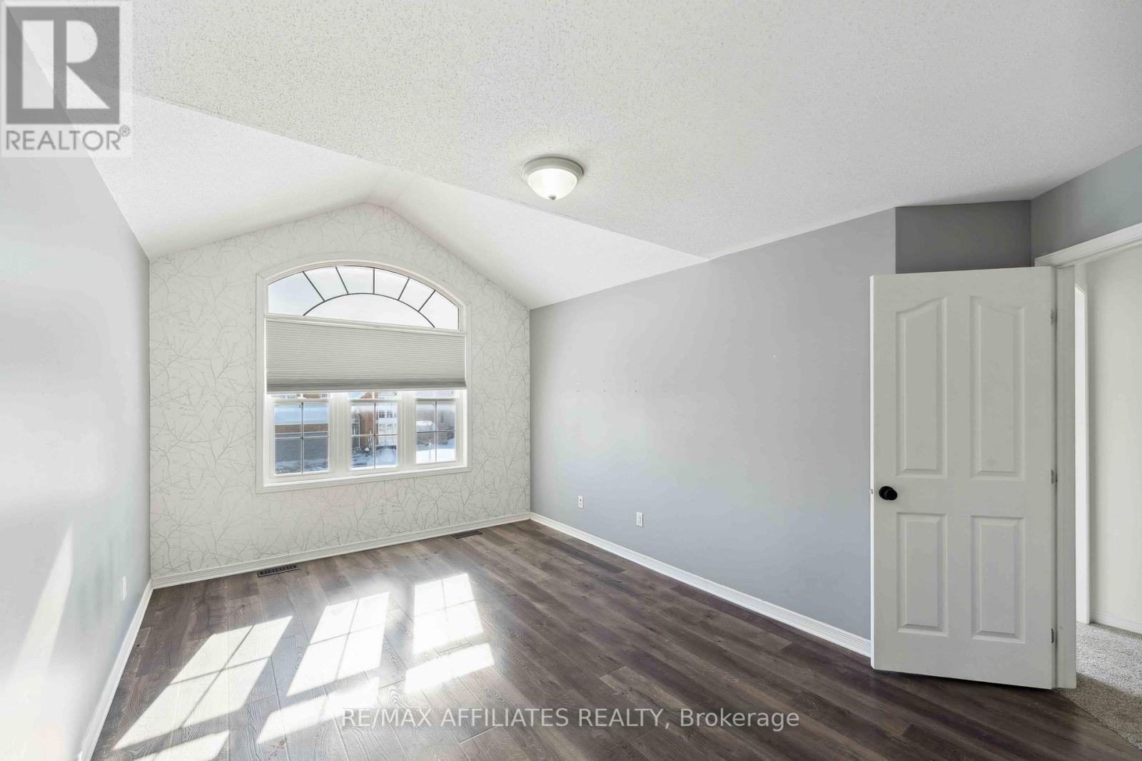 59 Baywood Drive, Ottawa, Ontario K2S 2H5 - Photo 29 - X12453075