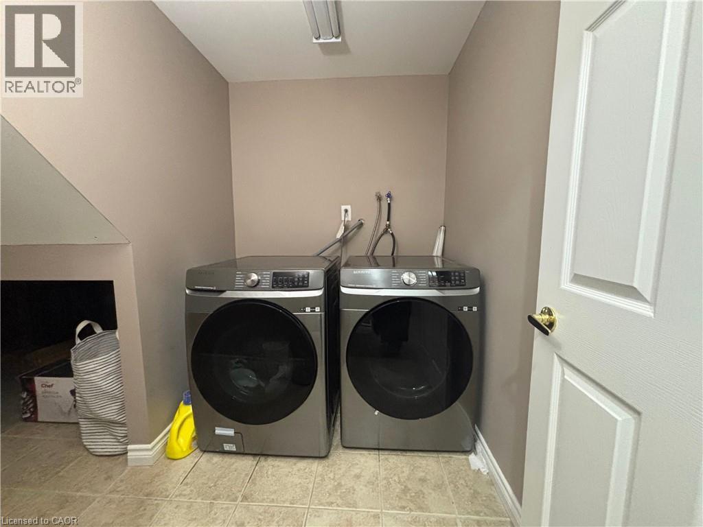 41 Pineridge Drive, Hamilton, Ontario  L9A 5K2 - Photo 30 - 40787013