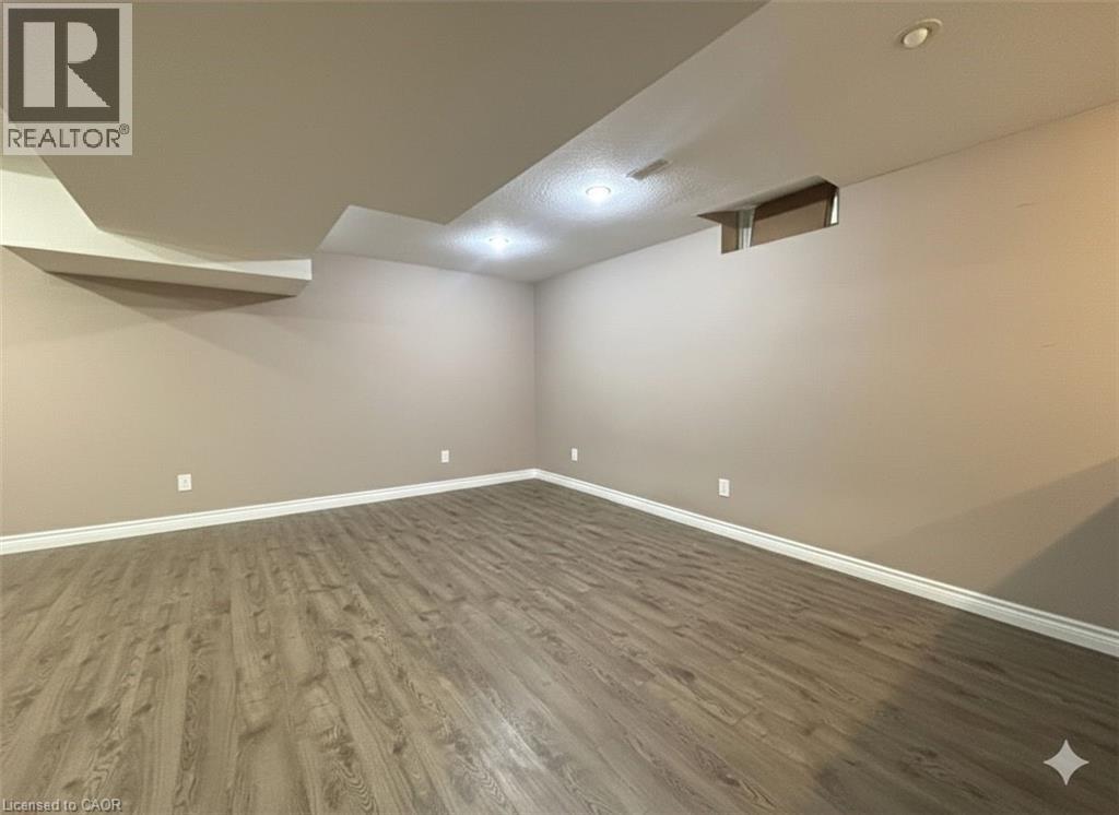 41 Pineridge Drive, Hamilton, Ontario  L9A 5K2 - Photo 36 - 40787013