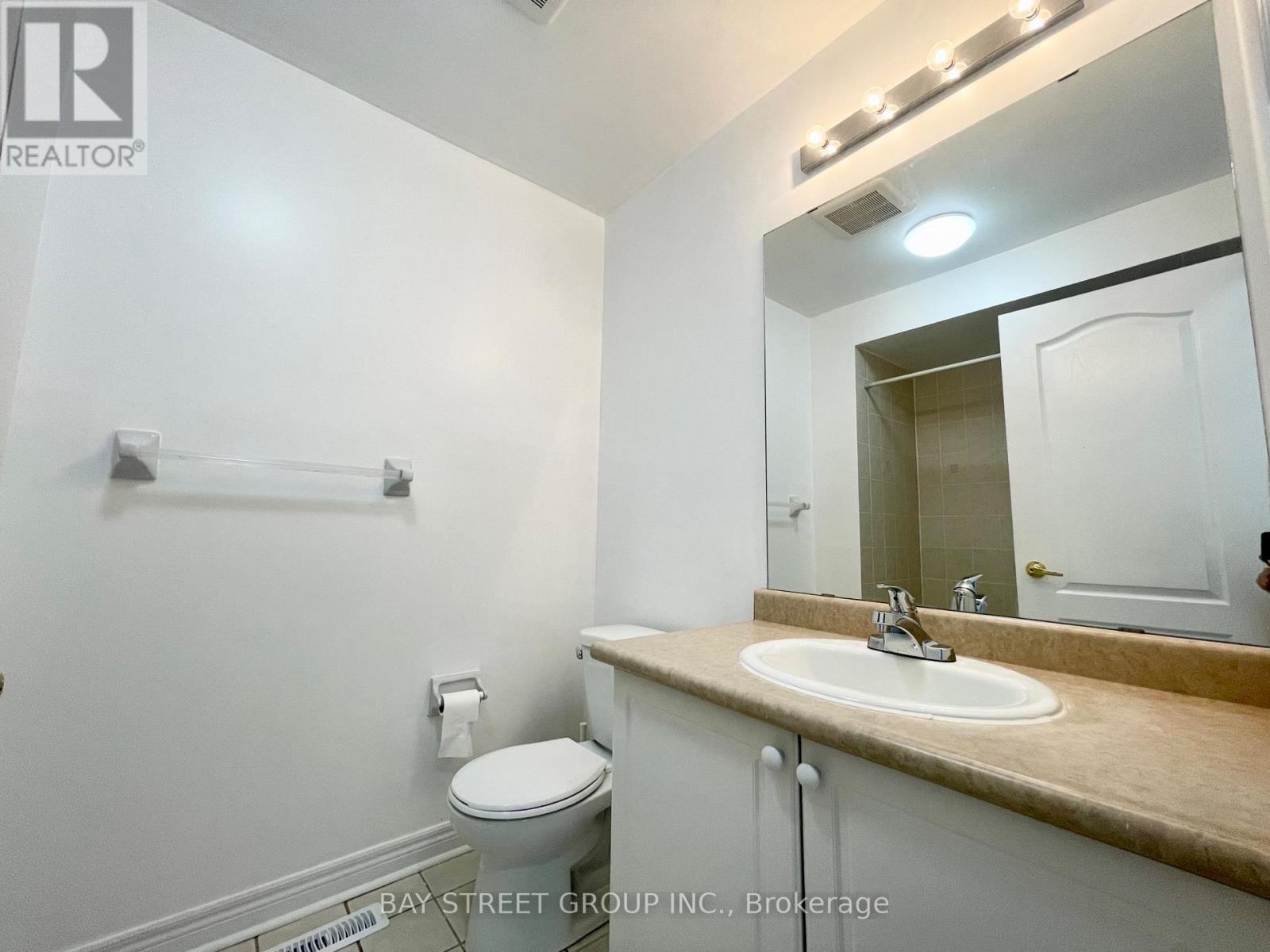 196 Kirkvalley Crescent, Aurora, Ontario L4G 7R2 - Photo 11 - N12542302