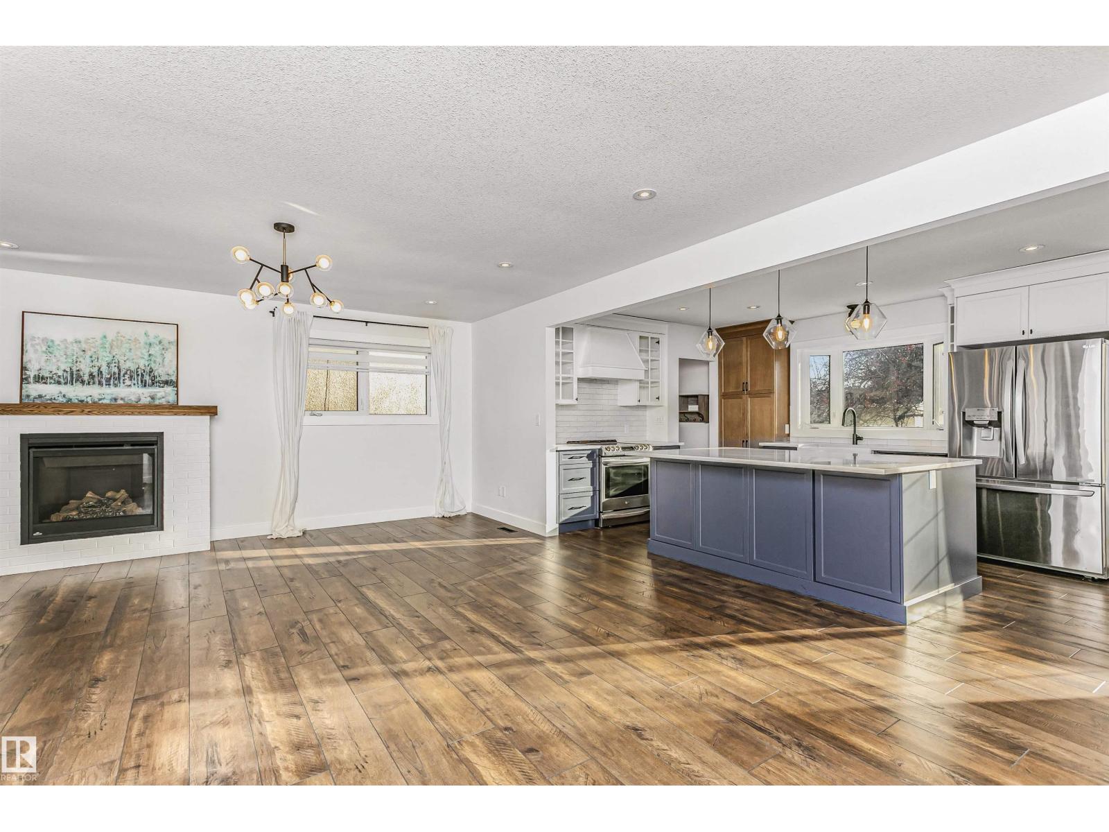 5403 102 Av Nw, Edmonton, Alberta  T6A 0N1 - Photo 4 - E4465804